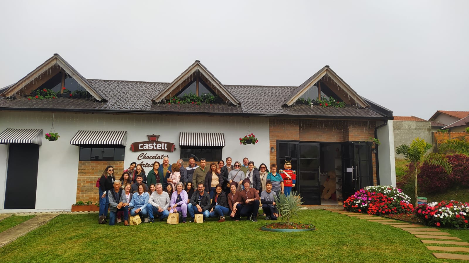 Castell Chocolates recebe visita turística pedagógica - Município de Taió